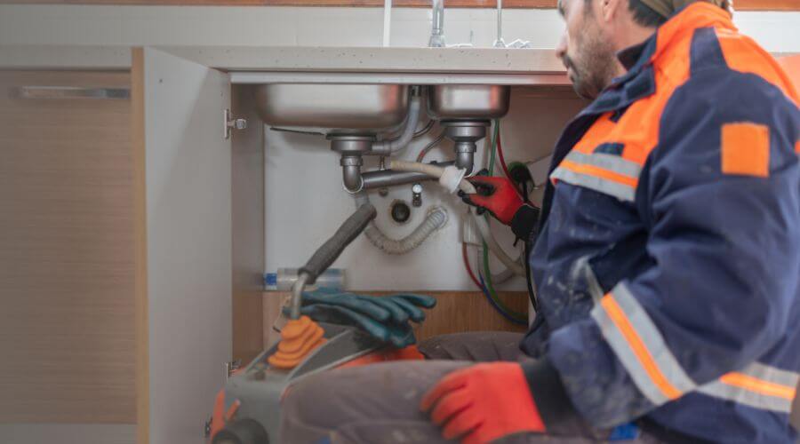 Professional slab leak plumber services in Flowood, MS
